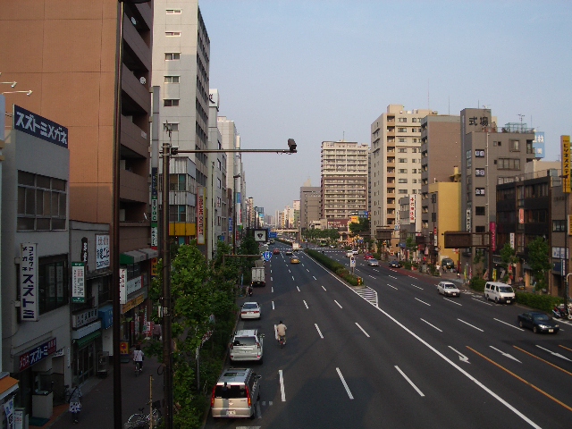 亀戸駅前から反対方向を撮影